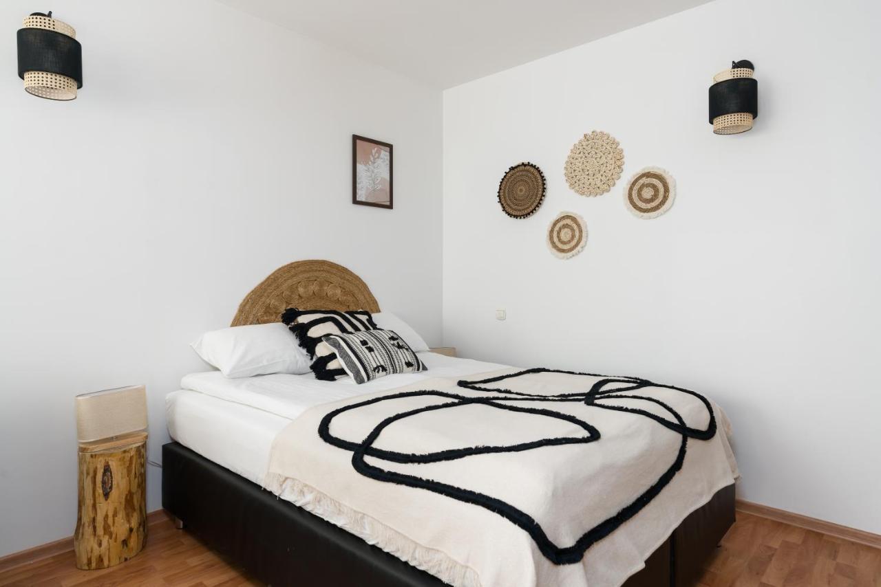 Sleepway Apartments -Boho Chic Poznan Luaran gambar